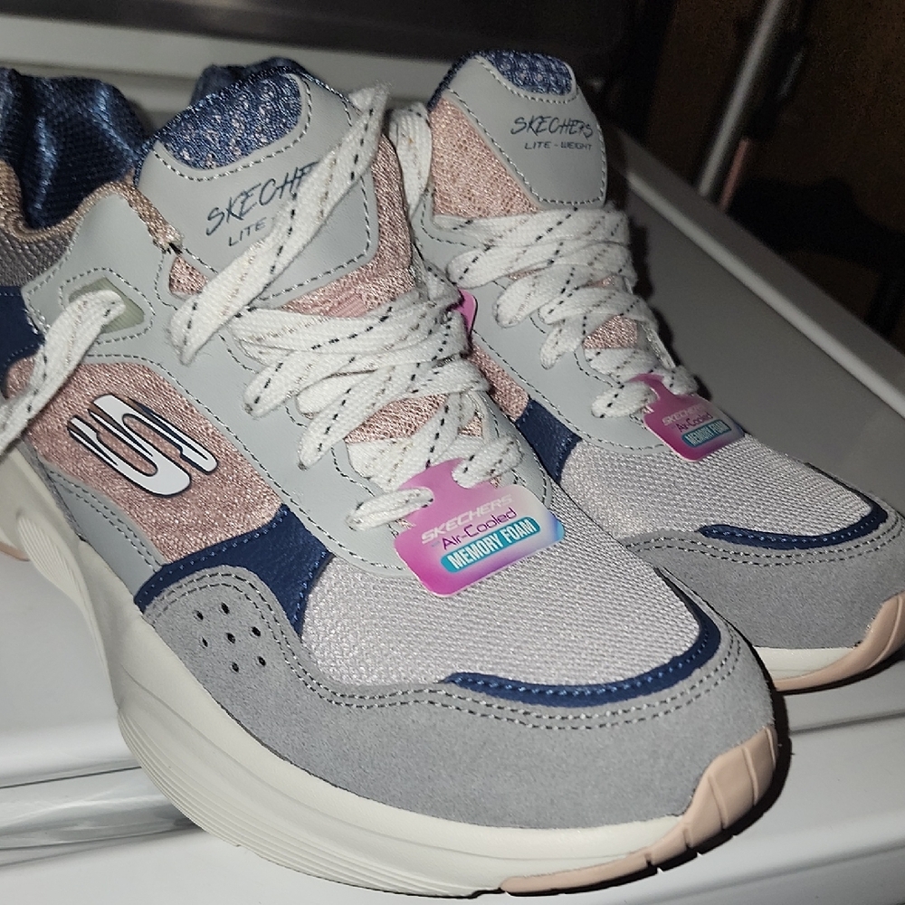 Skechers Women's Air Cooled memory foam Gray and Pink Athletic Sneakers